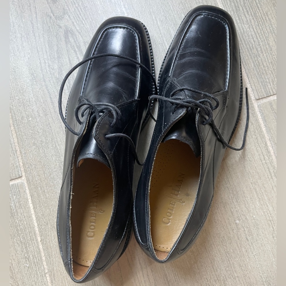 Cole Haan Eaton C07140 Moc Toe Black Leather Oxfords - NWOB - Men’s size 10M
